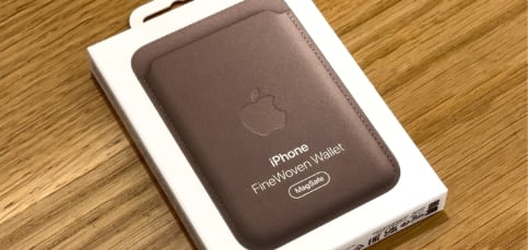 La cartera de piel con MagSafe de Apple tiene un 50% de descuento  ¡aprovecha!