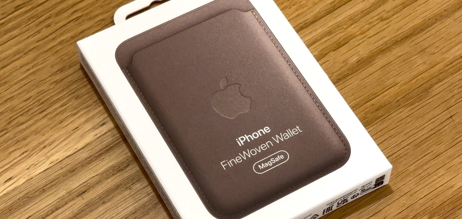 Cartera MagSafe de Apple 👌 La mejor forma de llevar tus tarjetas y dinero  junto al iPhone 